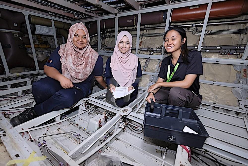 Believe It Or Not, This Young Mother Is Working As Aircraft Avionics Technician!