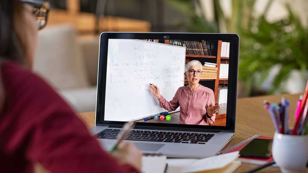 5 Most Successful Small Biz Ideas That Entrepreneurs Predict Will Be Big In 2021
